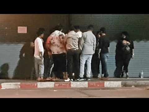 8 Mongers vs. 1 Hooker (Brutal Scenes).