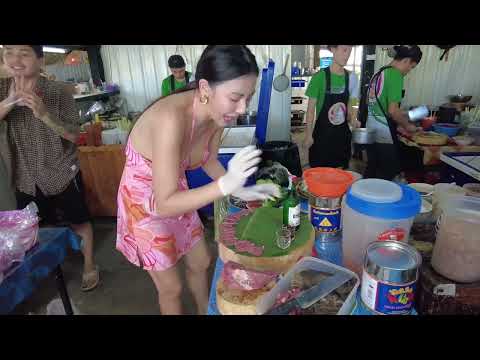 Amazing Raw Meat Salad Served By Beautiful Pattaya Girl – Thailand Street Food