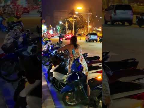 Beach road at night. Pattaya.#shortvideo #shorts #pattaya #girl#girls #beachroad