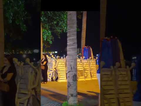 Beautiful freelancers at beach road Pattaya 🇹🇭 #pattaya #thaialnd #travel #pattayathailand