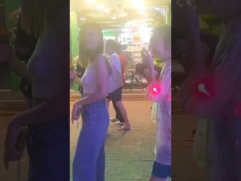 Beautiful Ladies In Pattaya Walking Street #shorts #travel #ytshorts