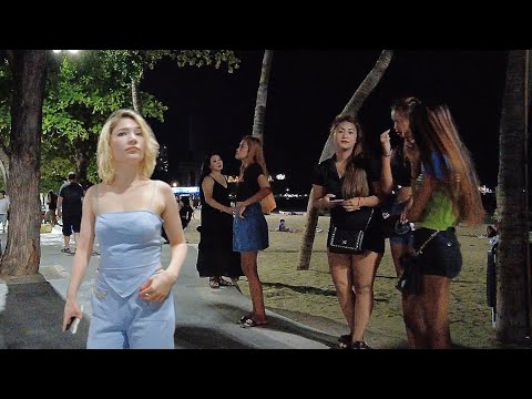 Pattaya Beach road. Lonely white angel. Freelancers.