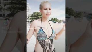 #pattaya cool girl#kookzii on beach ❤️🥰😝🏖️