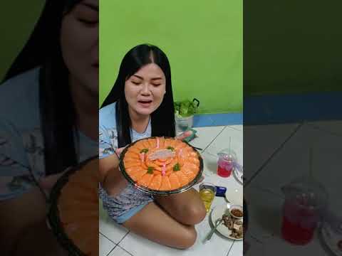 Pattaya Girls @ Thai Birthday Party with RAW SALMON Birthday Cake WTF! #shorts