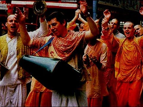 Pattaya Hare Krishna mixing it with the beach girls and hookers on Pattaya Beach Road