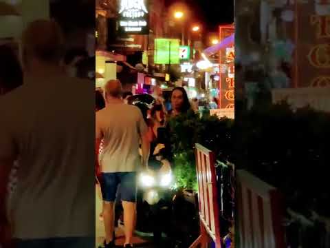 Pattaya night scenes #shortvideo #shorts #pattaya #girl #ladyboy #girls #nightcore #night