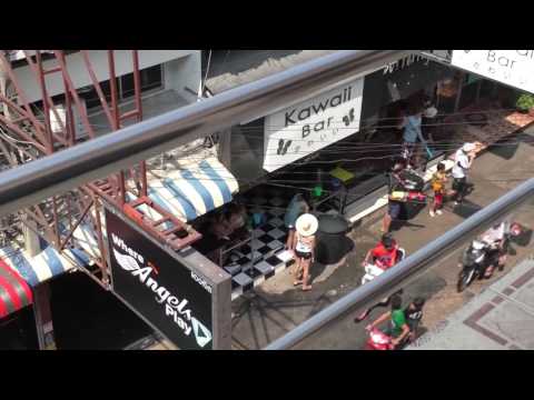 Pattaya Soi 6 Street – thai bar girls crazy