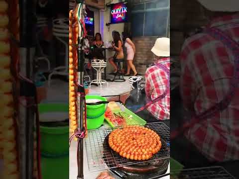 Soi Buakhao street food #shortvideo #shorts #pattaya #girl #girls #streetfood #bbq #bar #soibuakhao