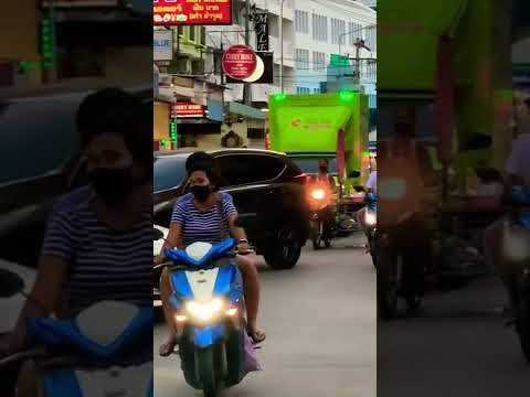 Soi Buakhao traffic Pattaya #shorts #shortvideo #pattaya #girl #girls #bike #traffic