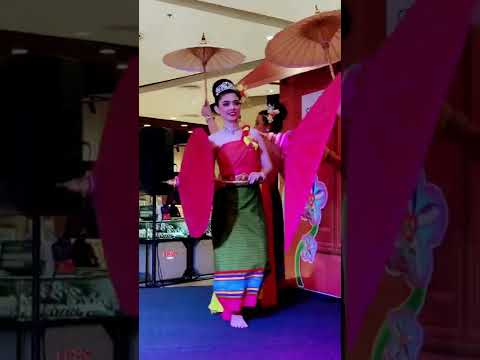 Songkran national dance #shorts #shortvideo #pattaya #girl #dancers #songkran #girls #festival