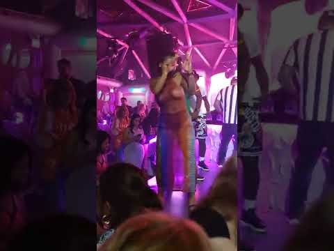 Thailand Pattaya dancing girls club nightlife in the morning and I can get refund from apple pay