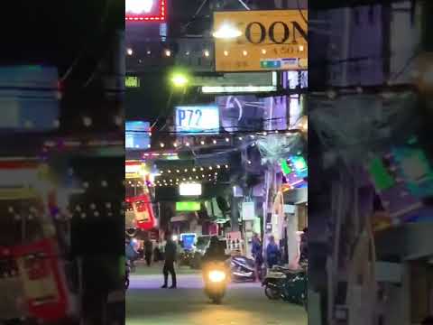 Walking street girls.#shorts #shortvideo #pattaya #girl #girls #bar #nightcore #bar