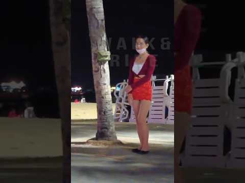 A lot of Beautiful 👙🤢ladies in pattaya #thailand #pattayanightlife #nightlife #walkingstreet