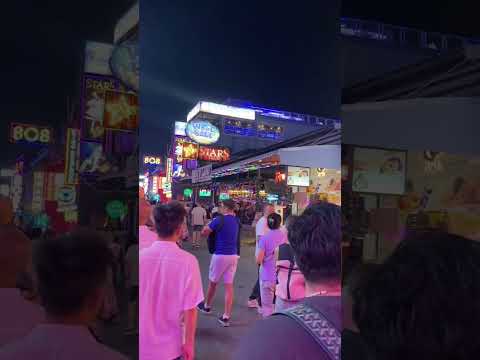 Girls Get Wet! Walking Street Pattaya! #travel #pattaya #girls #nightlife #thailand