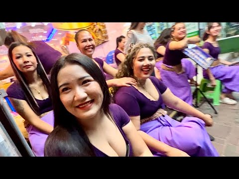 MASSAGE LADIES WANTED A HAPPY ENDING WITH ME IN PATTAYA 🇹🇭