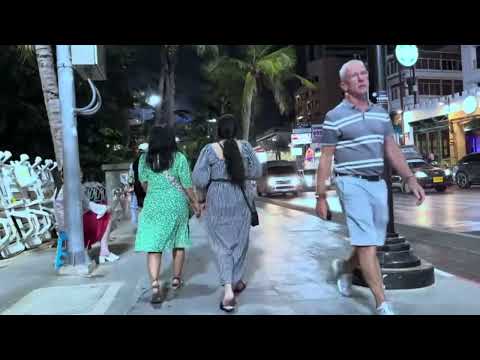 Pattaya beach freelancers 4 – Pattaya freelancer girls on beach road