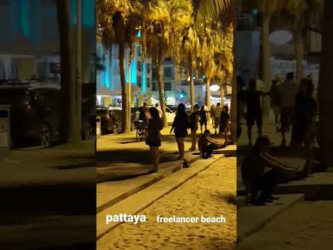 #pattaya #freelancer #beachroad #thailand #thaigirl